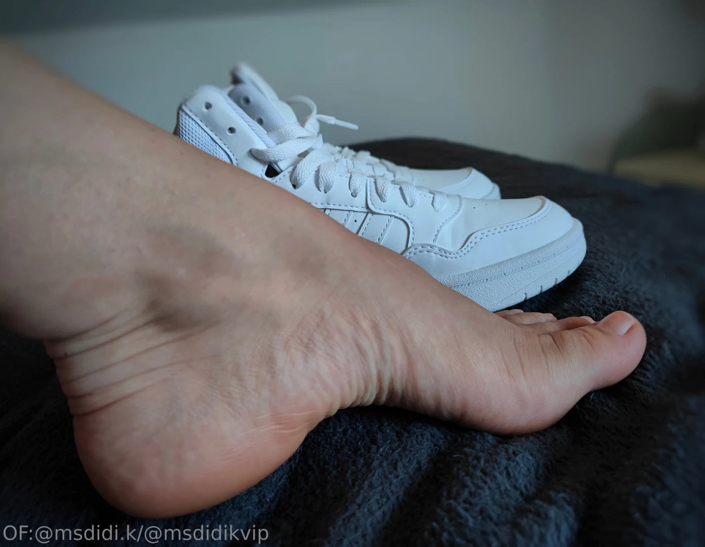 Adidas and nude feet free available on my vip msdidikvip part 2 