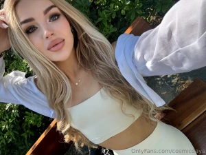 Got a question need advice or just feel like chatting slide into my