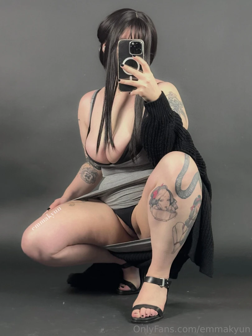 D killer milf one of my favorite nikkes this tight grey dress really part 8 