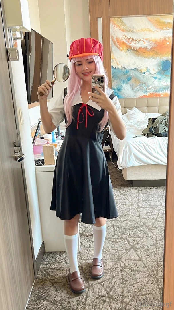 Day 1 cosplay chika from love is war 