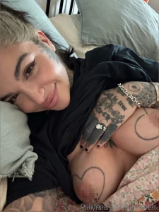 I bet even my pixilated tits get you hard