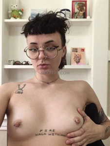 Free videos https allmylinks com lucyxxxbot part 4
