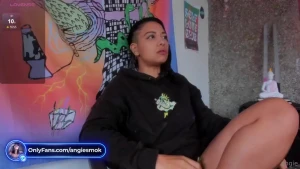 Playing with smoke do you want me to play with you