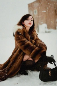 My bff lilfairyth0t is 19 fucks older men and always replys to any and part 1