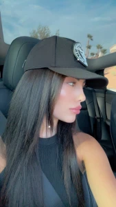 Lookin pretty actin chill but fully in control from this seat