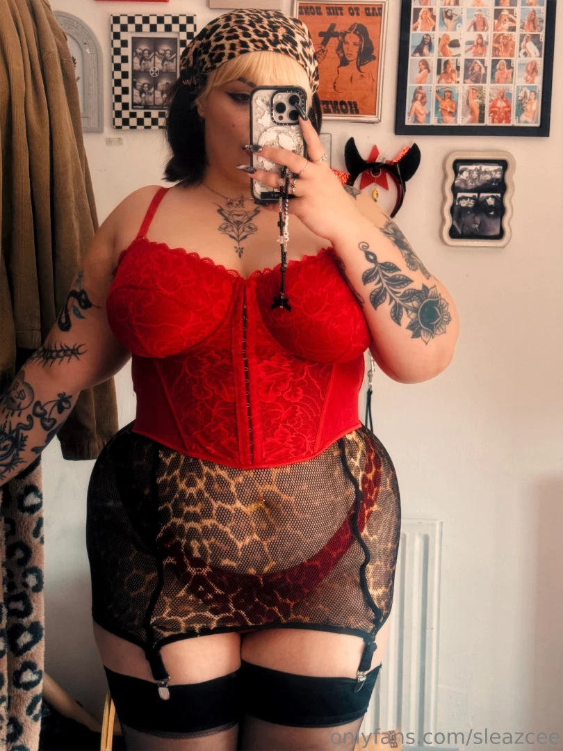 Would you wanna play with me if you saw me at a sex party 