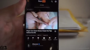 Nuovo video guarda che primo piano di una giovane figa che cavalca in