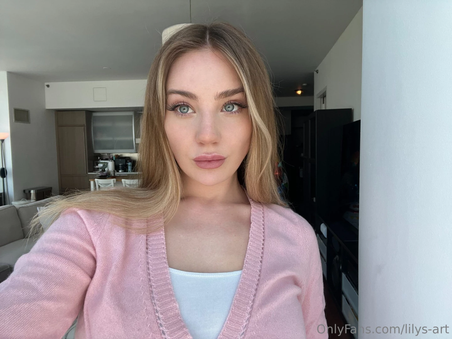 What did you notice besides my beautiful eyes 