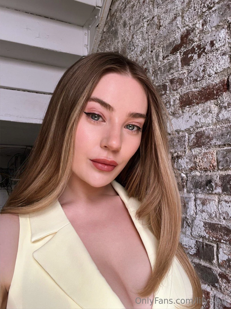 Don t spend too much time looking at me i know those eyes were really part 1 