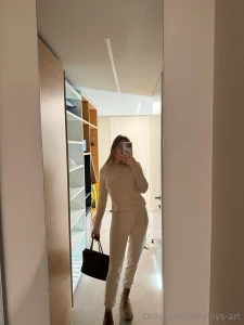 What do you think of my outfit choice