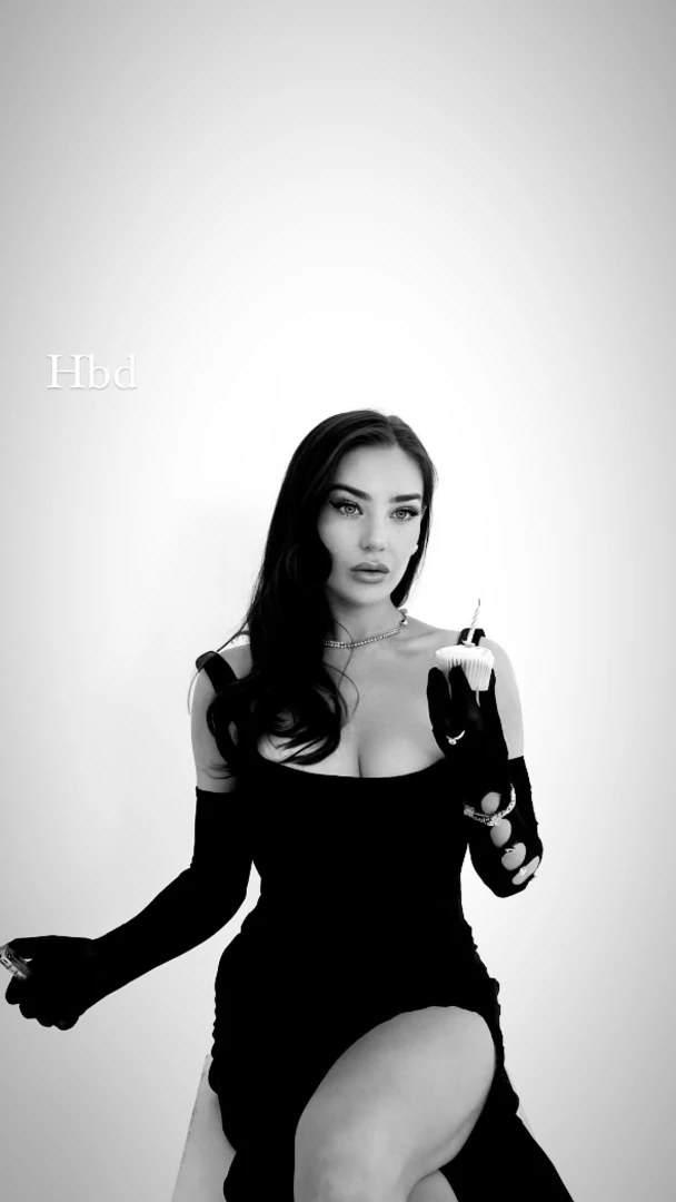 Who missed my birthday photoshoot last year it s my birthmonth again i 