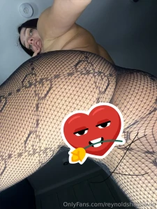 Do you think i should show you more hot content who s in favour post