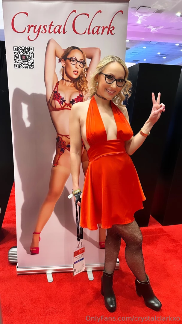So i was only able to sign the first day of the avn expo due to an part 2 