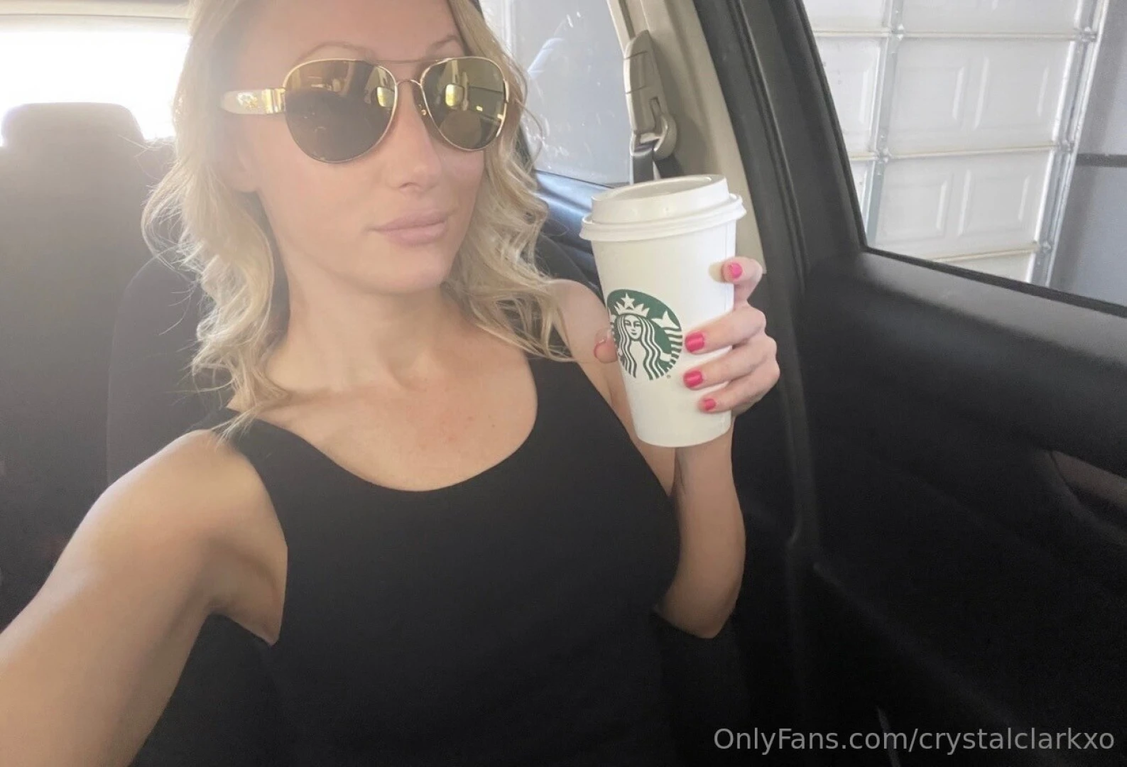 Good morning happy sexy people drink up its thirsty thursday and there 