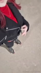 I m in love with a skater girl