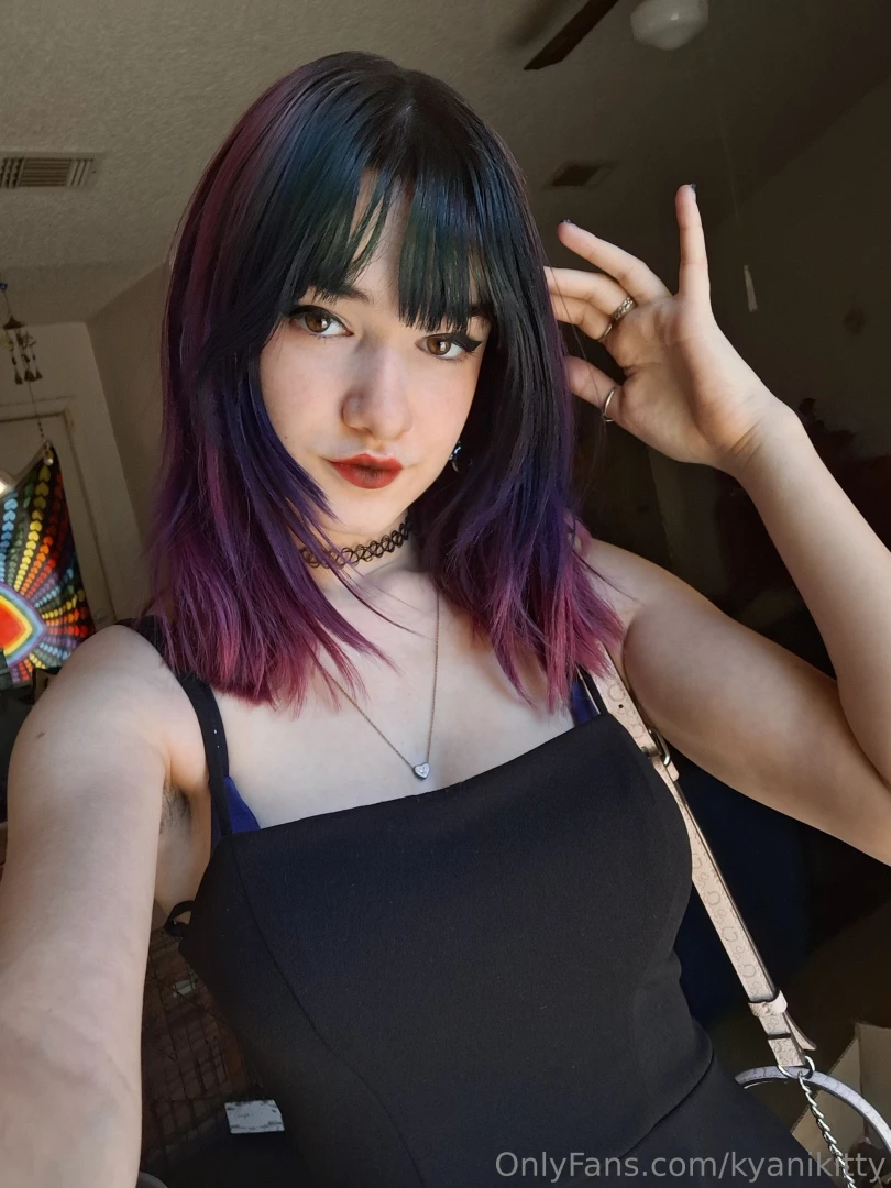 Today it was over a 100 outside and for some reason i decided to run 