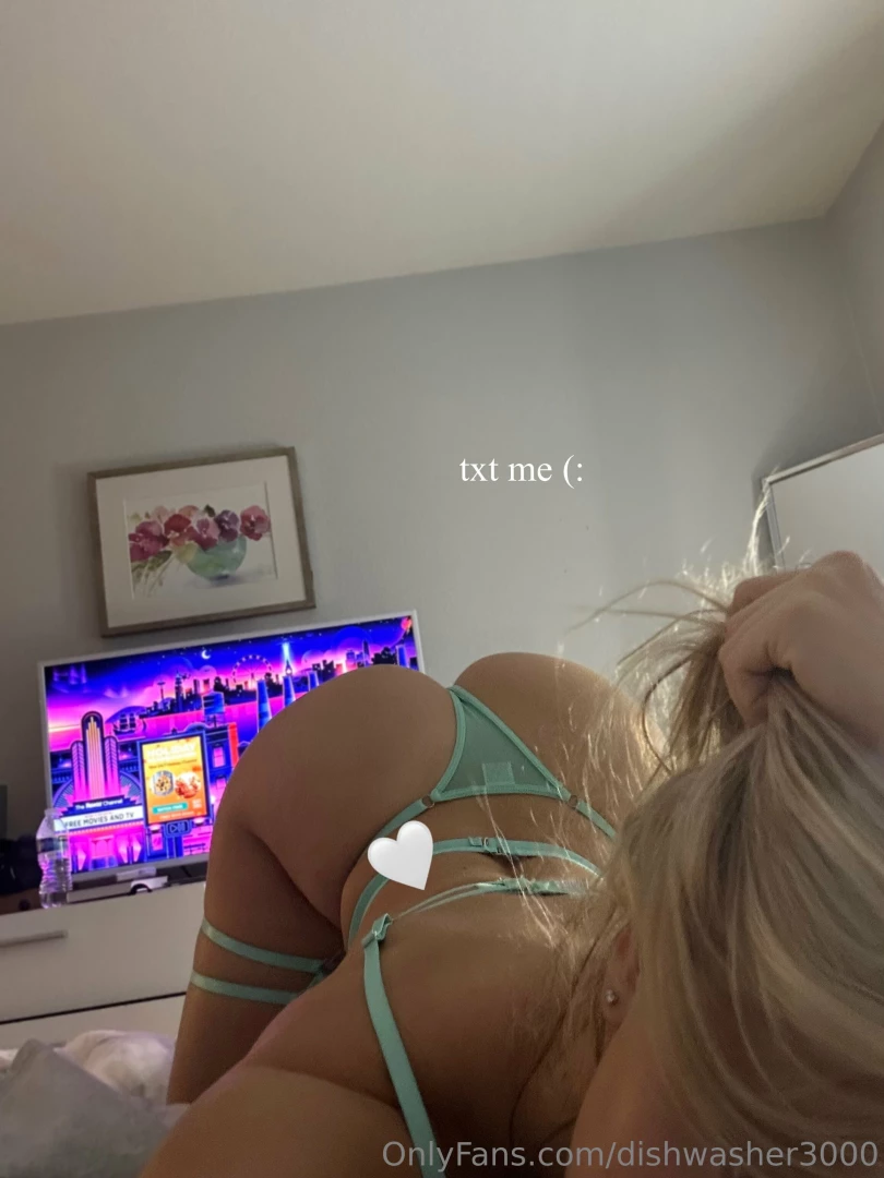 Whats that in your pants 