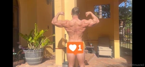 New video i made today dropping tonight in your dm s current weight