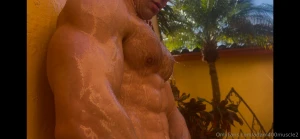 New video i made today dropping tonight in your dm s current weight part 1