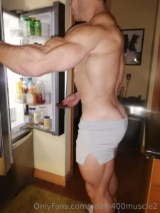 Umm late night naughty snack