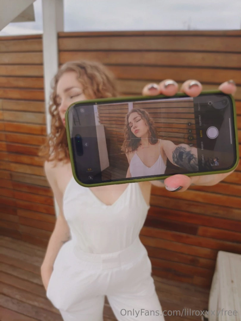 A fun game idea you give directions and take pictures of me for your 