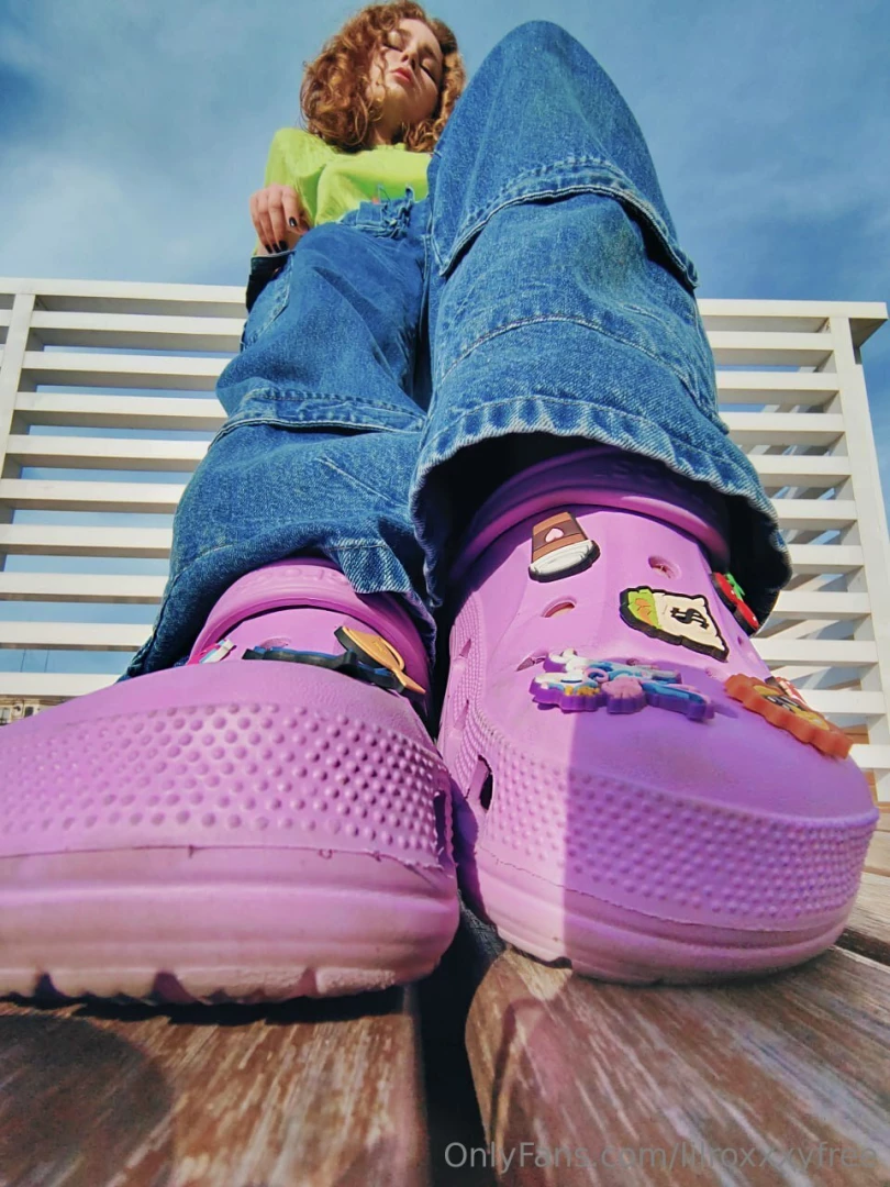 Feeling aggressively cute wanna fight and then make up could be fun 