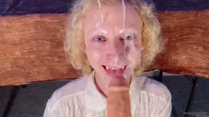 At vampire academy your favourite student comes to you after the part 1