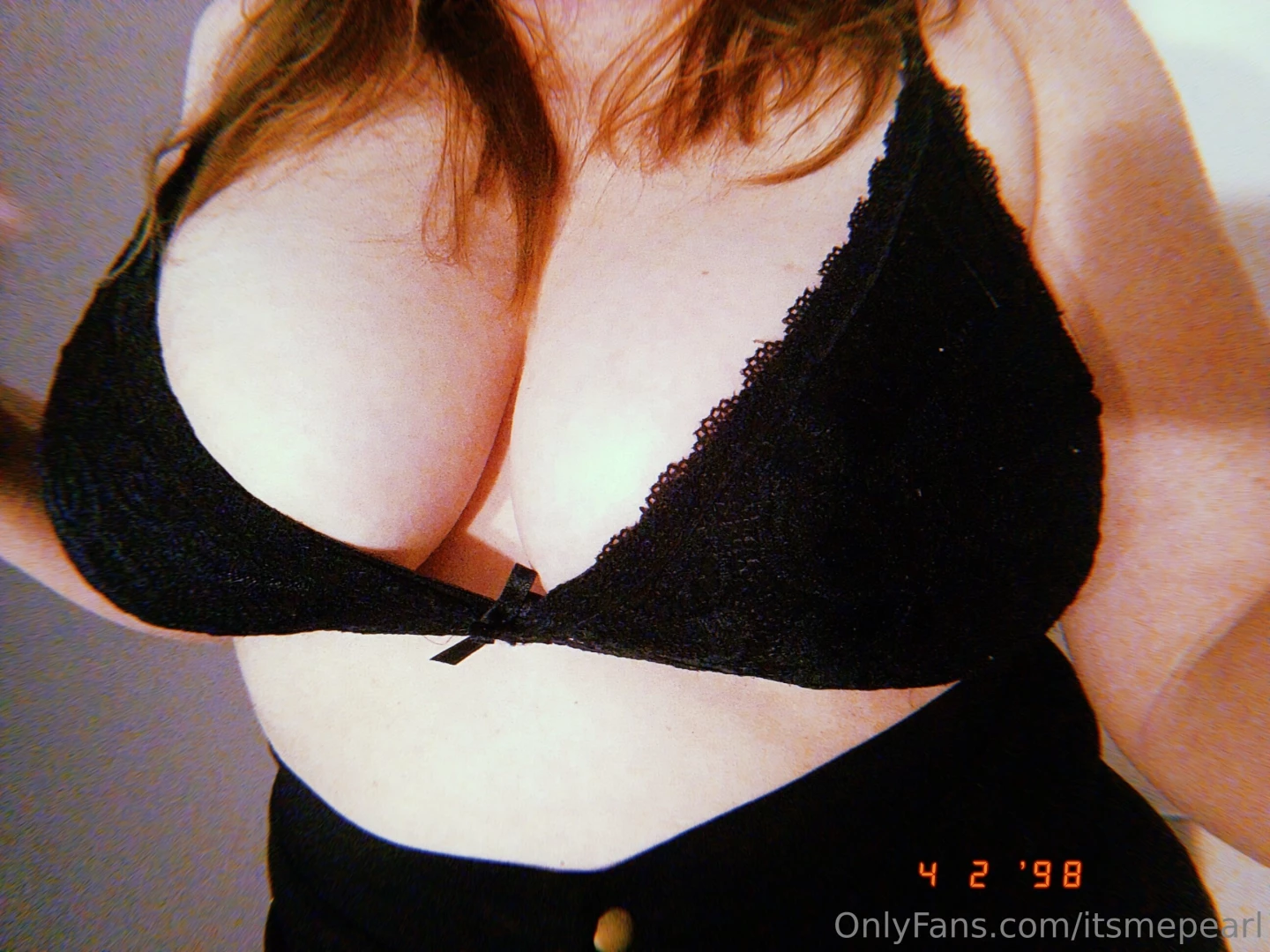 So in this sequence i m showing boobs guys wanna see some pink niples 