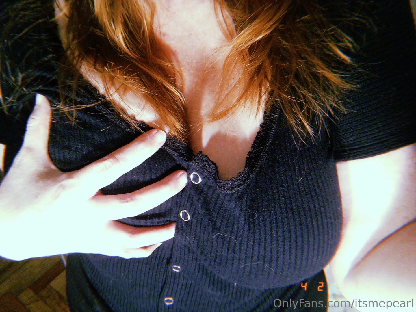 Hi to all my fans i m open to personalized asks of specific content 