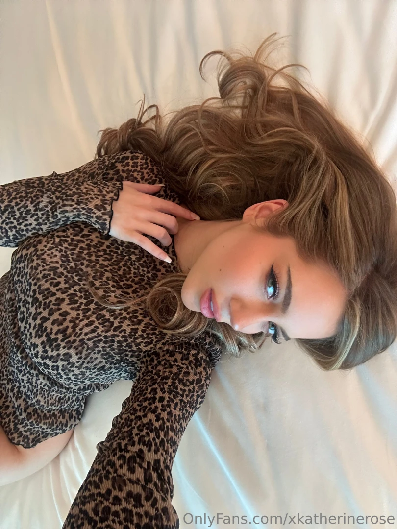 Eye contact is everythingggg part 3 