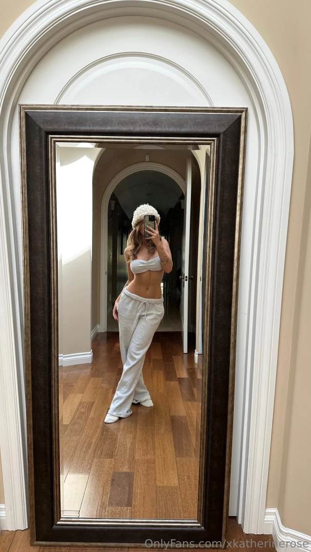 You can look but you cant touch part 2 