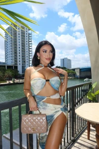 Spoil me and watch how i spoil u back part 1