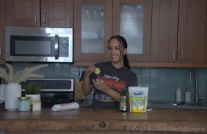 Wanna learn how to make your own exfoliating pads check out my how to