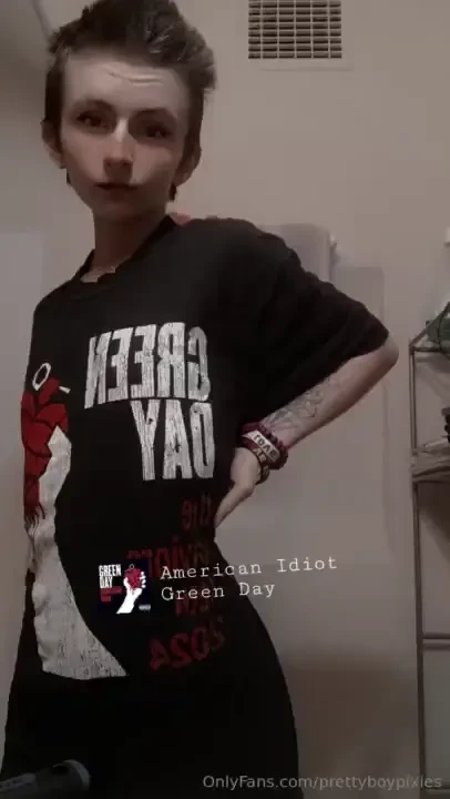 If only i could afford more merch 