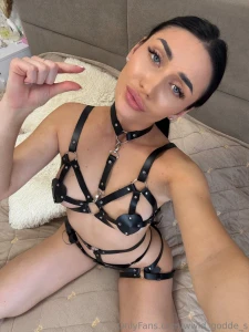 I didn t even expect it to be that pathetic the pinky finger is more