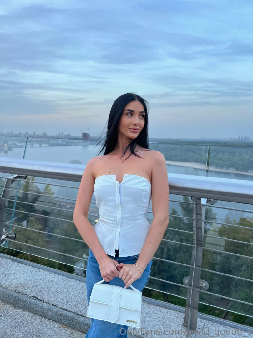 The brighter the bridges burning behind the brighter the road ahead 