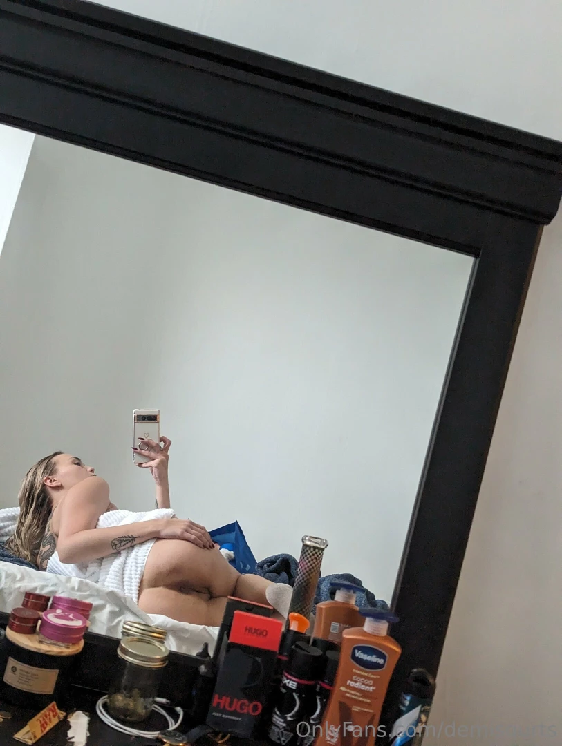 Dm for custom content or send some video ideas asap 