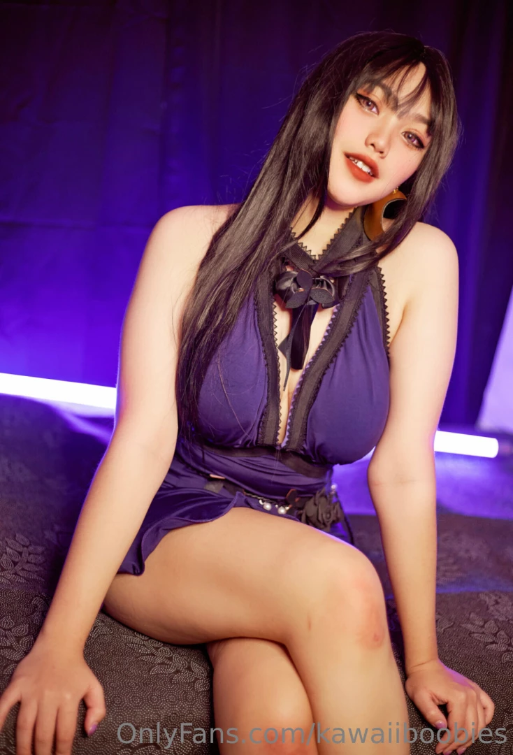 It took five seconds to fall in love and more 2 hrs to fuck 