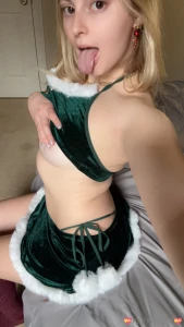 Just pretend i m under your christmas tree part 3