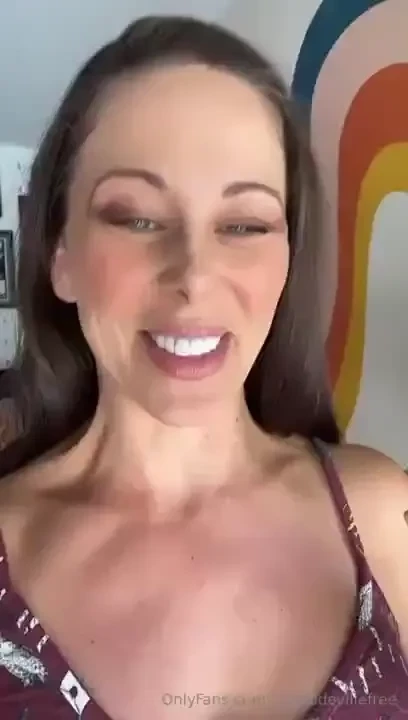 I ll be live tonight on my vip onlyfans account at 8 00pm pst https part 1 