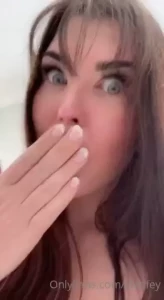 Looooove this bikini