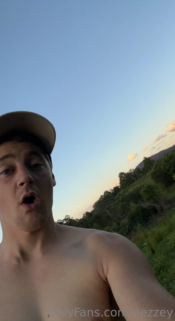 A drive i took on the property i live on part 6 