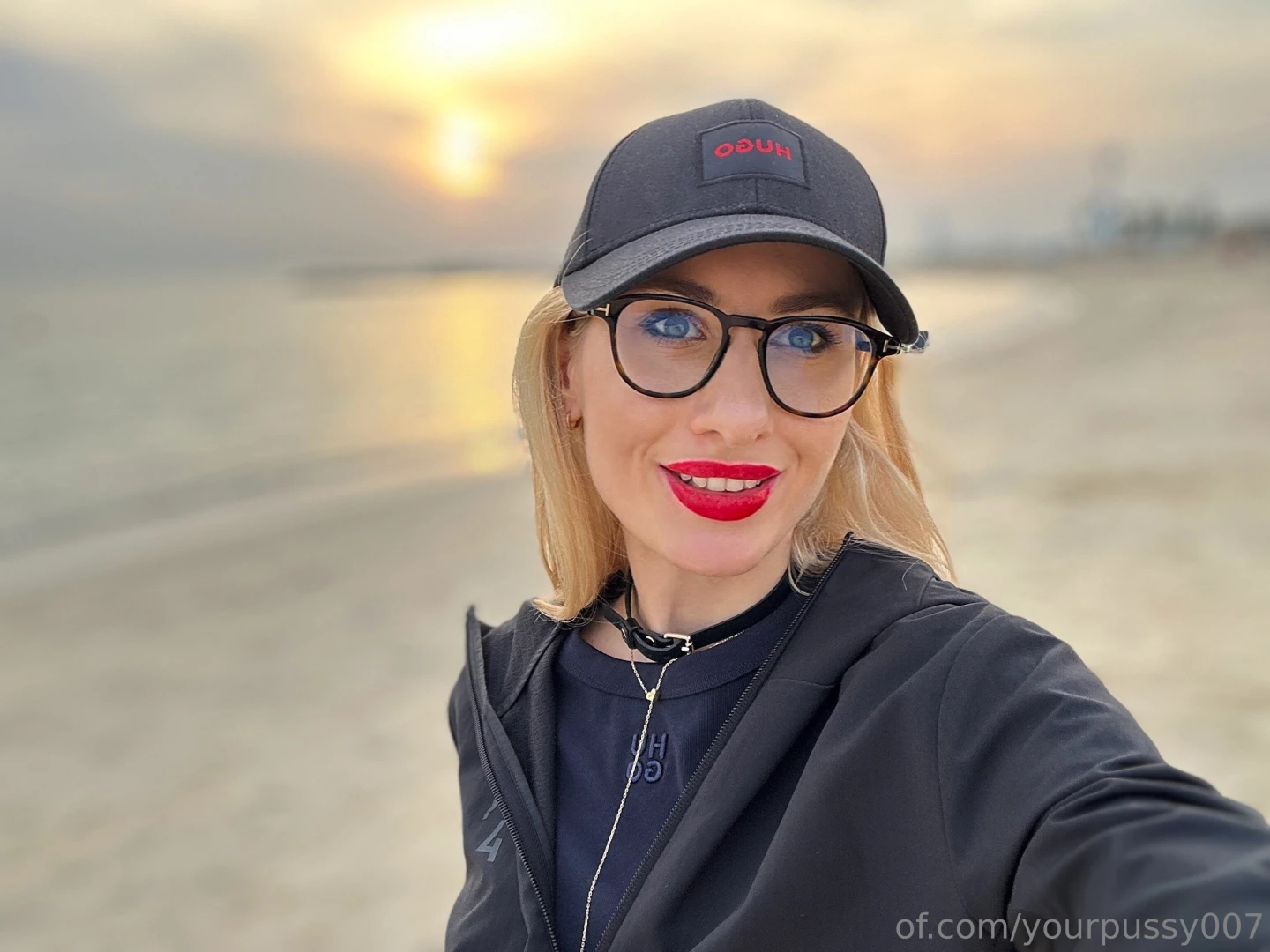 The best sunsets are right next to you https onlyfans com 1492377956 