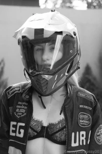 This is not just a photo it s a story she was in love with a