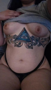 I ve had a super busy week but i m finally relaxing a bit so here s me