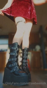 Strawbeemilk part 17