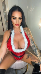 Do you want to slide on right inside