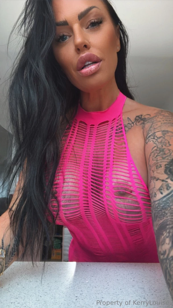 Feeling so sexy i just had to get my new dildo out it s been a few 