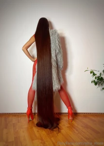 Hello my dear fan my new photos are ready for you hello spring set of