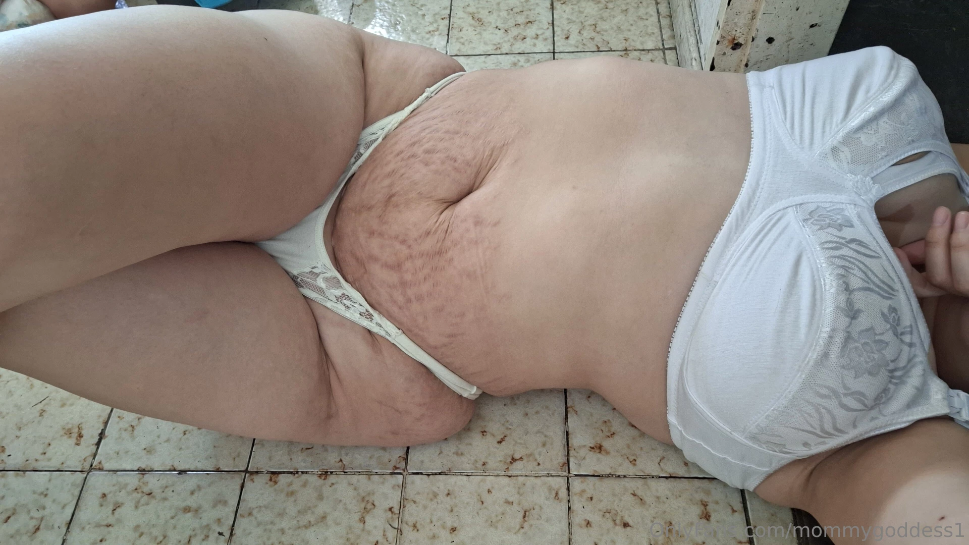 This belly is crying out to be finished off with lots of milk part 1 